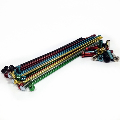 Pièces de motocyclettes en acier au carbone coloré Spokes et tétons en acier inoxydable