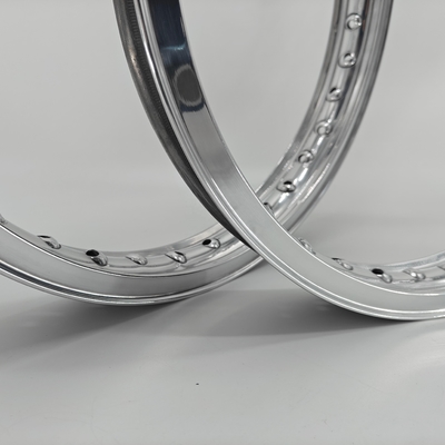 Polie 21 &quot; 36 trous 40 trous Akront style Valanced Alloy moteur jantes avec échantillon