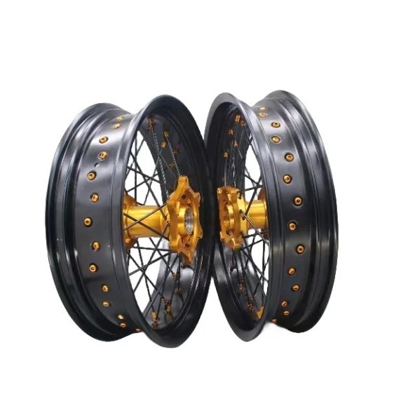 17 pouces en alliage d'aluminium 7S-T6 Roues de moto Couleurs personnalisables
