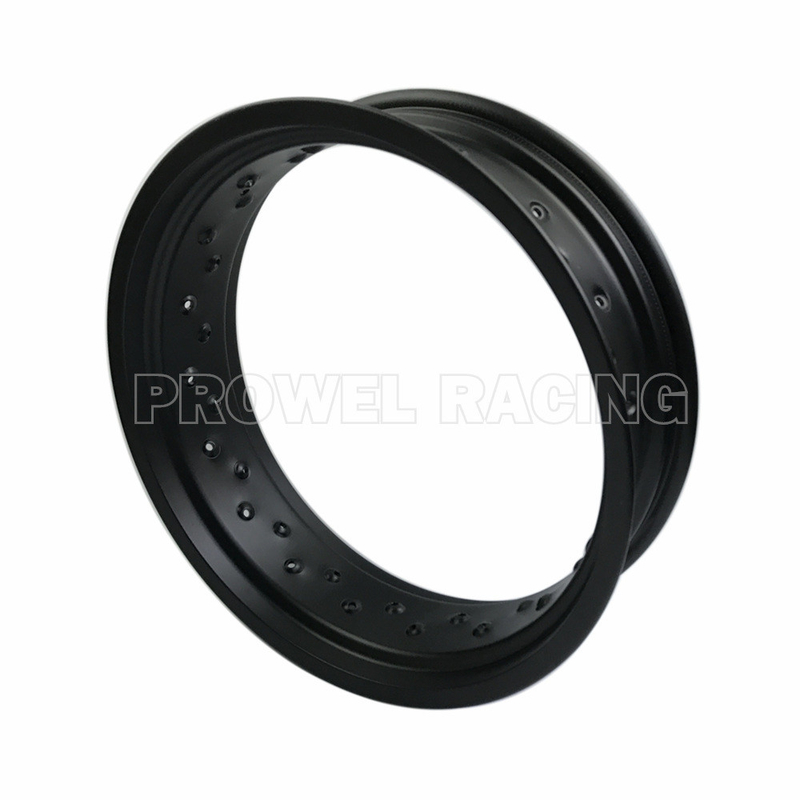 MT 4.25x14 Polissage de la jante d'une moto en alliage d'aluminium pour les amateurs de supermotos